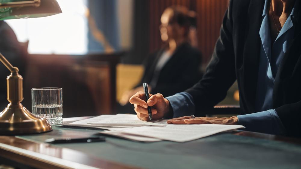 avocat droit des contrats à Vannes